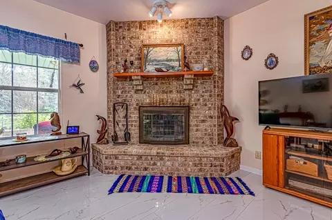 Living - 188 Pullin Rd, Corrigan, TX 75939 photo 1 of 2