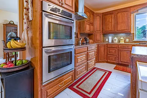 Kitchen - 188 Pullin Rd, Corrigan, TX 75939 photo 4 of 4
