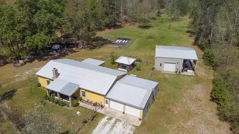188 Pullin Rd, Corrigan, TX 75939