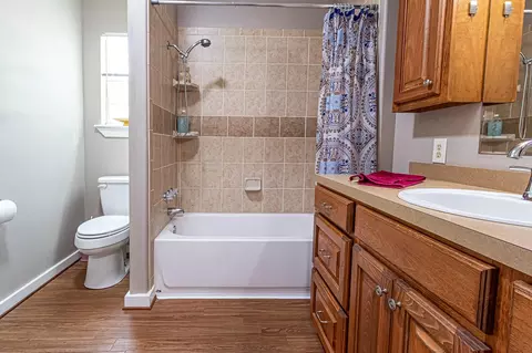 Bath - 188 Pullin Rd, Corrigan, TX 75939 photo 4 of 5
