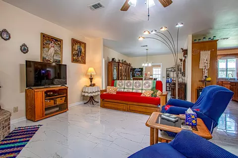 Living - 188 Pullin Rd, Corrigan, TX 75939 photo 2 of 2