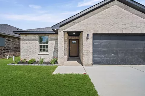 13122 Lake Conroe Bay Rd, Willis, TX 77318