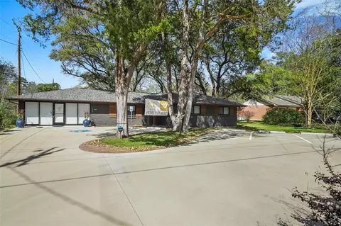 408 Wilson Rd, Conroe, TX 77301