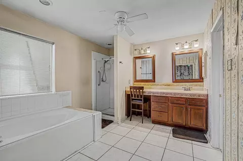 Bath - 23310 Stepinwolf Ln, Spring, TX 77373 photo 1 of 2