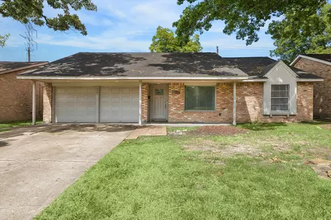5926 Willowbend Blvd, Houston, TX 77096