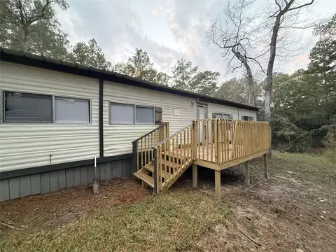 279 White Oak Cir, Trinity, TX 75862 photo 3