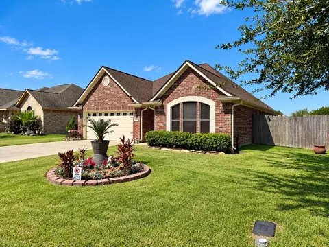 11818 Old Spanish Trl, Santa Fe, TX 77510