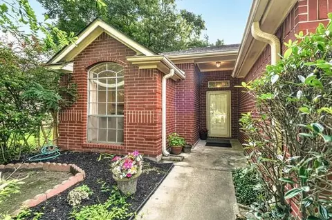 1727 Millhouse Rd, Houston, TX 77073