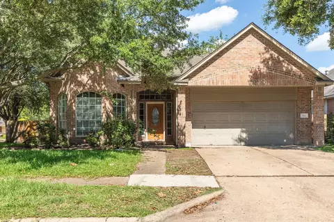 3103 Lauren Ln, Houston, TX 77082