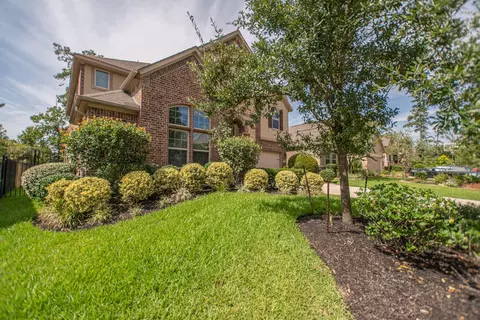 31 Whispering Thicket Pl, The Woodlands, TX 77375