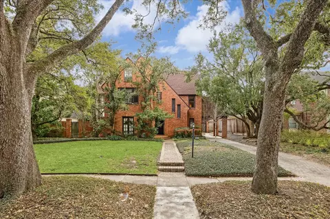 2345 Blue Bonnet Blvd, Houston, TX 77030