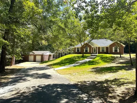 8 Doral, Trinity, TX 75862 photo 1
