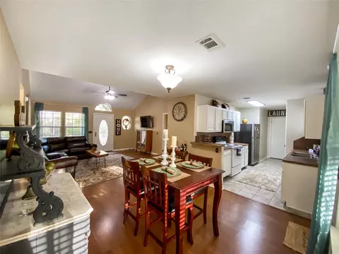 Dining - 254 E Sunset Dr, Onalaska, TX 77360 photo 1 of 2
