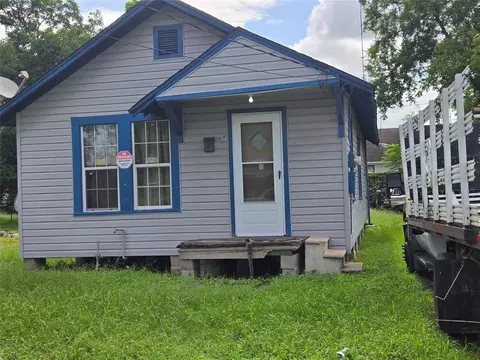 5604 Gano, Houston, TX 77009
