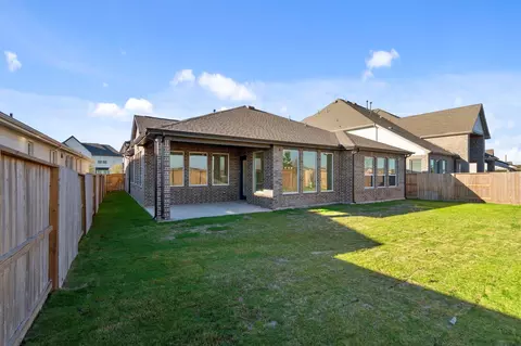 Exterior - 12223 Warbler Dr, Mont Belvieu, TX 77523 photo 4 of 4