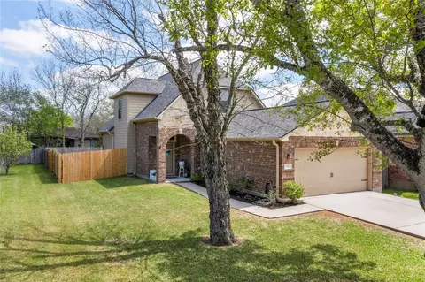 2906 Virginia Ave, League City, TX 77573