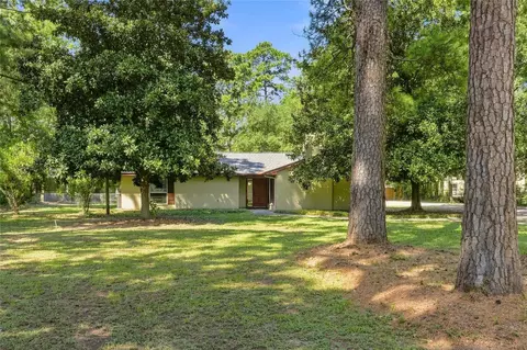 12319 Scyrus Ln, Houston, TX 77066