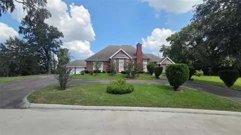 8023 Glen Dell Ct, Houston, TX 77061