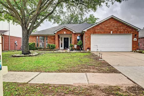 21115 Rushing Creek Ln, Katy, TX 77449