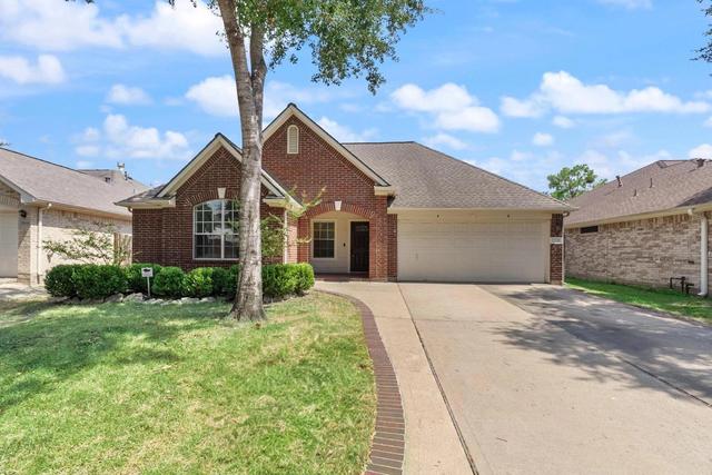 10638 Desert Springs Cir, Houston, TX 77095