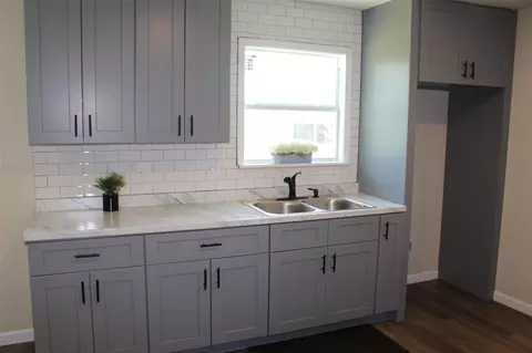 Kitchen - 2547 Bob Mathews St, Bedias, TX 77831 photo 2 of 4