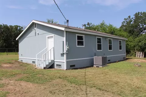 Exterior - 2547 Bob Mathews St, Bedias, TX 77831 photo 5 of 6