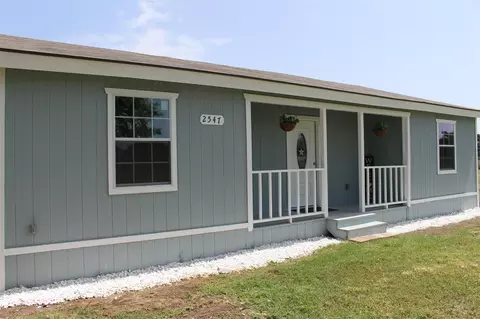 Exterior - 2547 Bob Mathews St, Bedias, TX 77831 photo 2 of 6