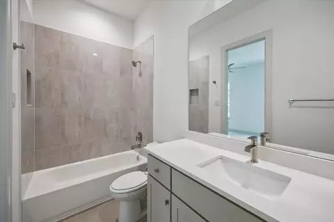 Bath - 15910 Mango Tango Dr, Conroe, TX 77302 photo 6 of 8