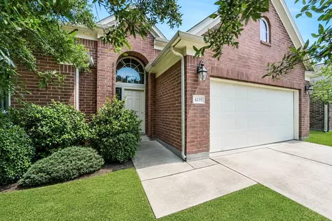 4255 Wells Mark Dr, Humble, TX 77346