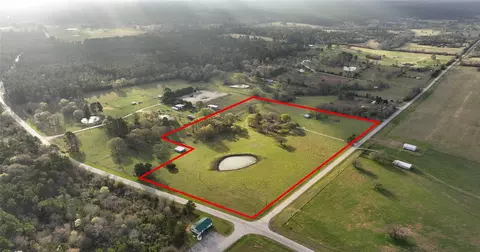 20136 Moriarty Rd, Richards, TX 77873