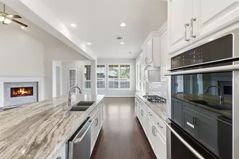 Kitchen - 9952 Downey Emerald Dr, Conroe, TX 77385 photo 3 of 4