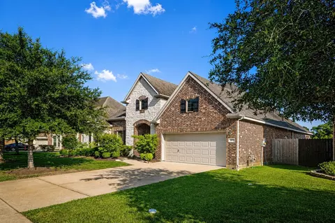 4213 Sycamore Pt, Friendswood, TX 77546