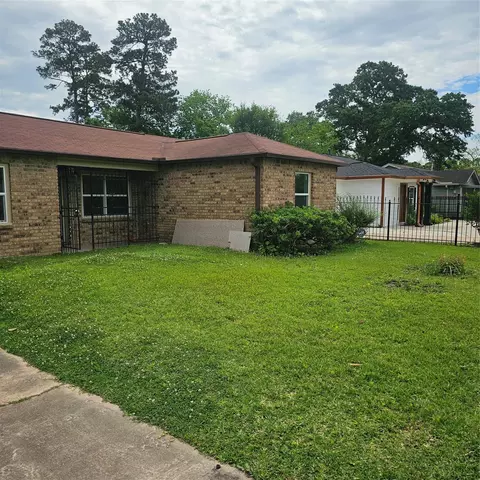 10426 Onslow St, Houston, TX 77016