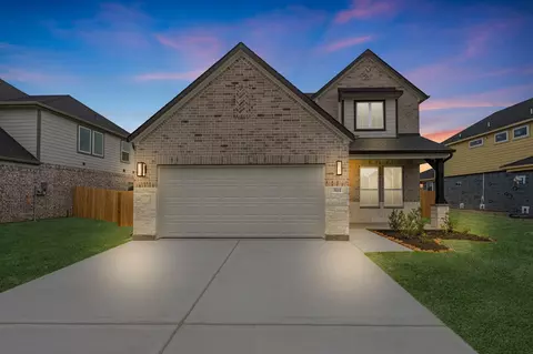 3111 Spitfire Dr, Rosenberg, TX 77471
