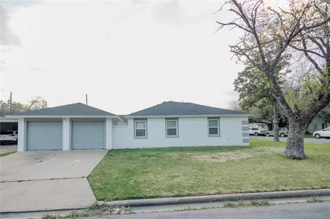 2202 4th St, Galena Park, TX 77547