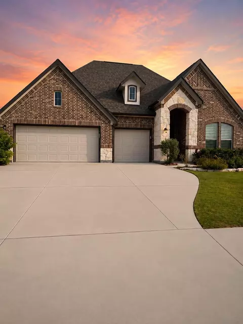 15202 Lakewood Ave, Mont Belvieu, TX 77523