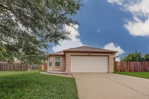 10627 Ince Ln, Houston, TX 77040