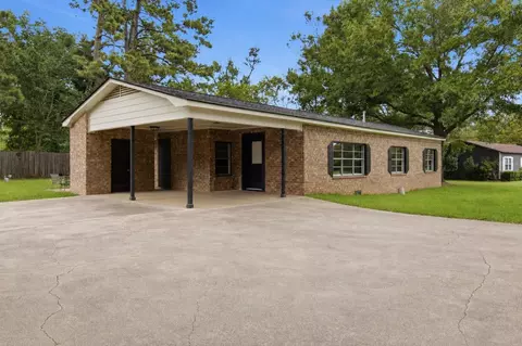 150 West St, Alto, TX 75925