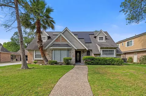 11506 Long Pine Dr, Houston, TX 77077