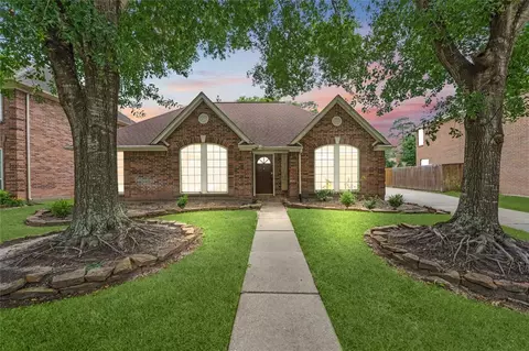 30119 Nanton Dr, Spring, TX 77386 photo 1