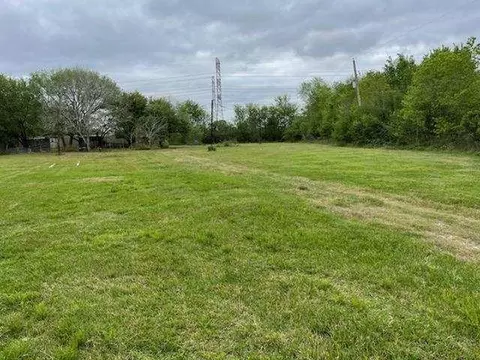 6602 Clara Ln, Rosharon, TX 77583