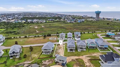 4038 Miramar Ct, Galveston, TX 77554