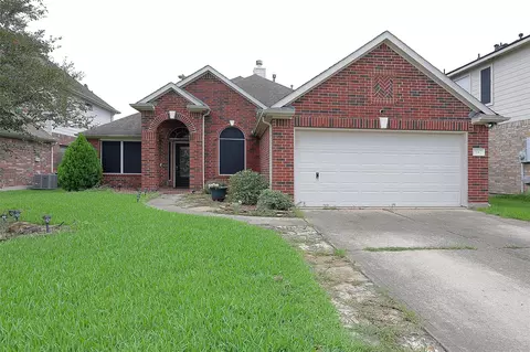 2142 Robinwood Dr, Deer Park, TX 77536