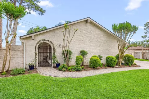 3110 Lynbrook Ct, Sugar Land, TX 77478