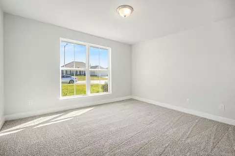 Bedroom - 5 Keystone Ct, Angleton, TX 77515 photo 3 of 5