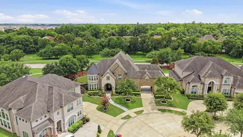 4803 Harvest Chase Ln, Sugar Land, TX 77479