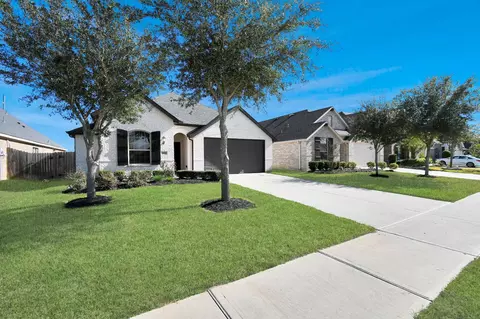 8403 Victoria Springs Dr, Richmond, TX 77407