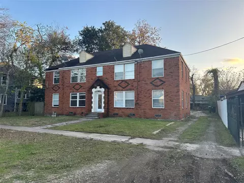 5412 Sherman St #4, Houston, TX 77011