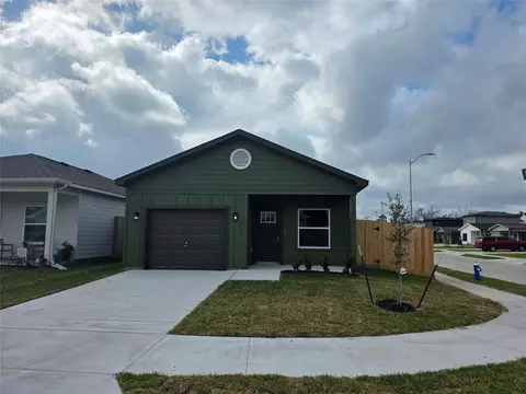 204 Dipping Stream St, Houston, TX 77076