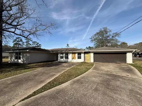 375 Dorothy Dr, Lumberton, TX 77657